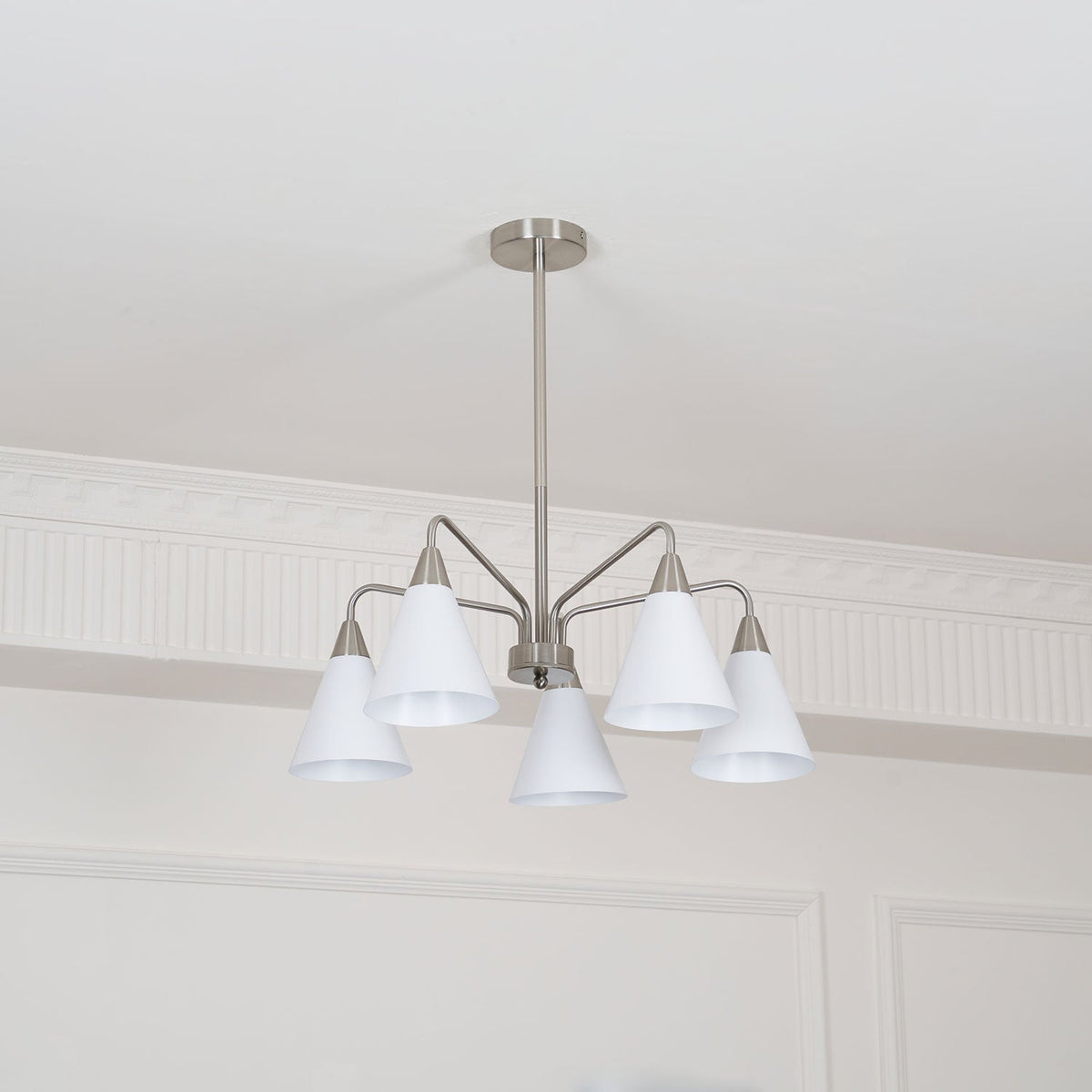 Elthaeth Premium Nordic Art Fashion Cono Chandelier