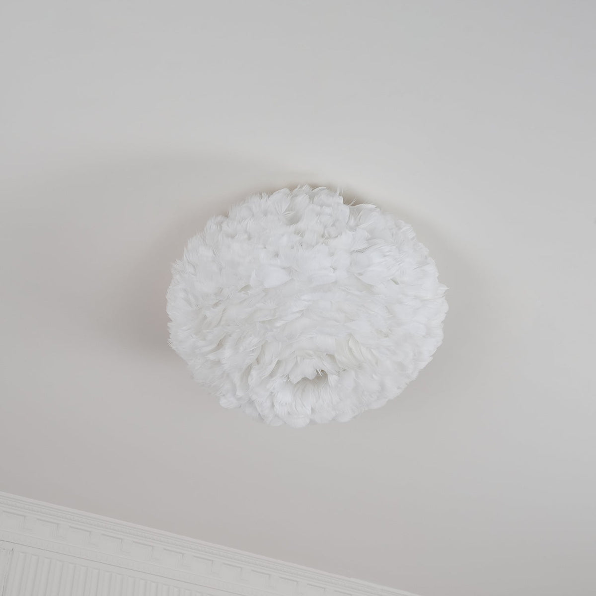 Zalore Premium Nordic Art Feathered Ceiling Lamp
