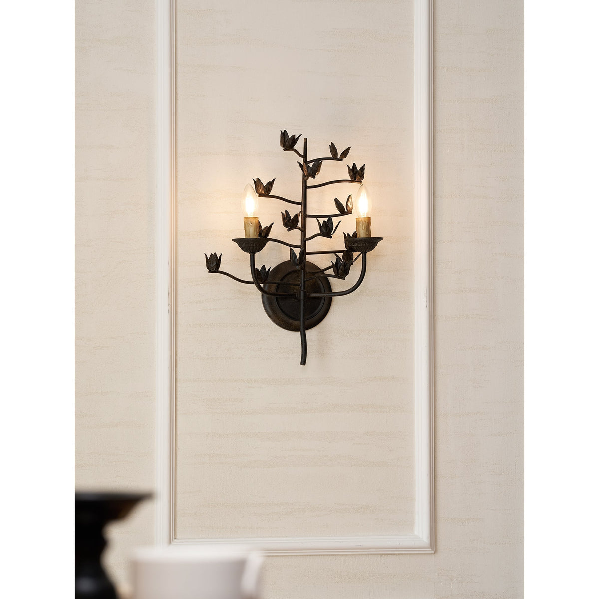 Elaerelia Wall Lamp