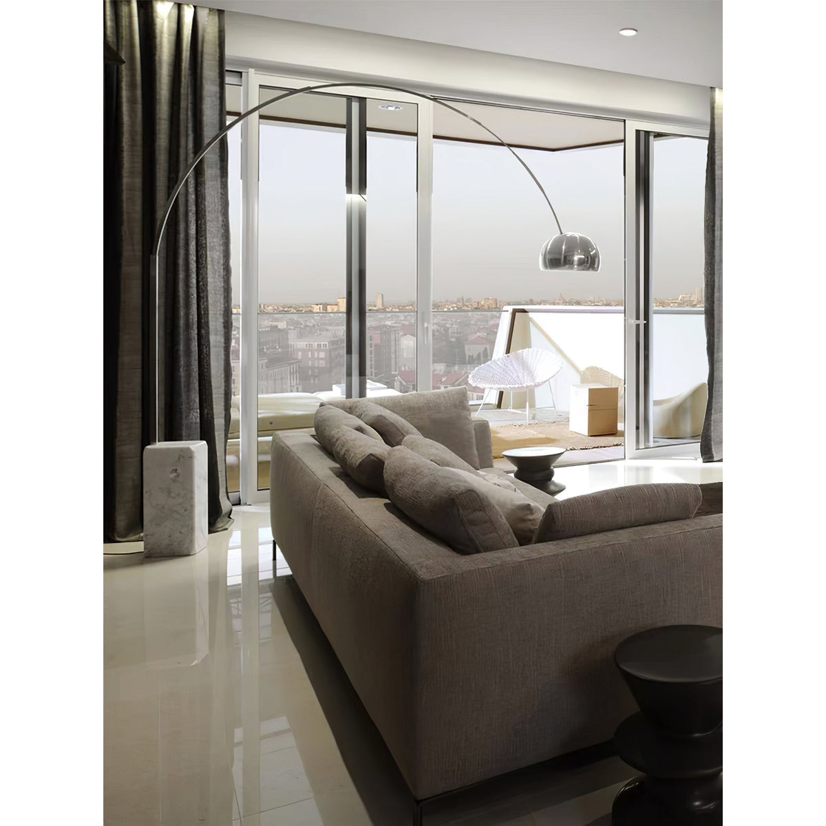 Viraelielle Floor Lamp