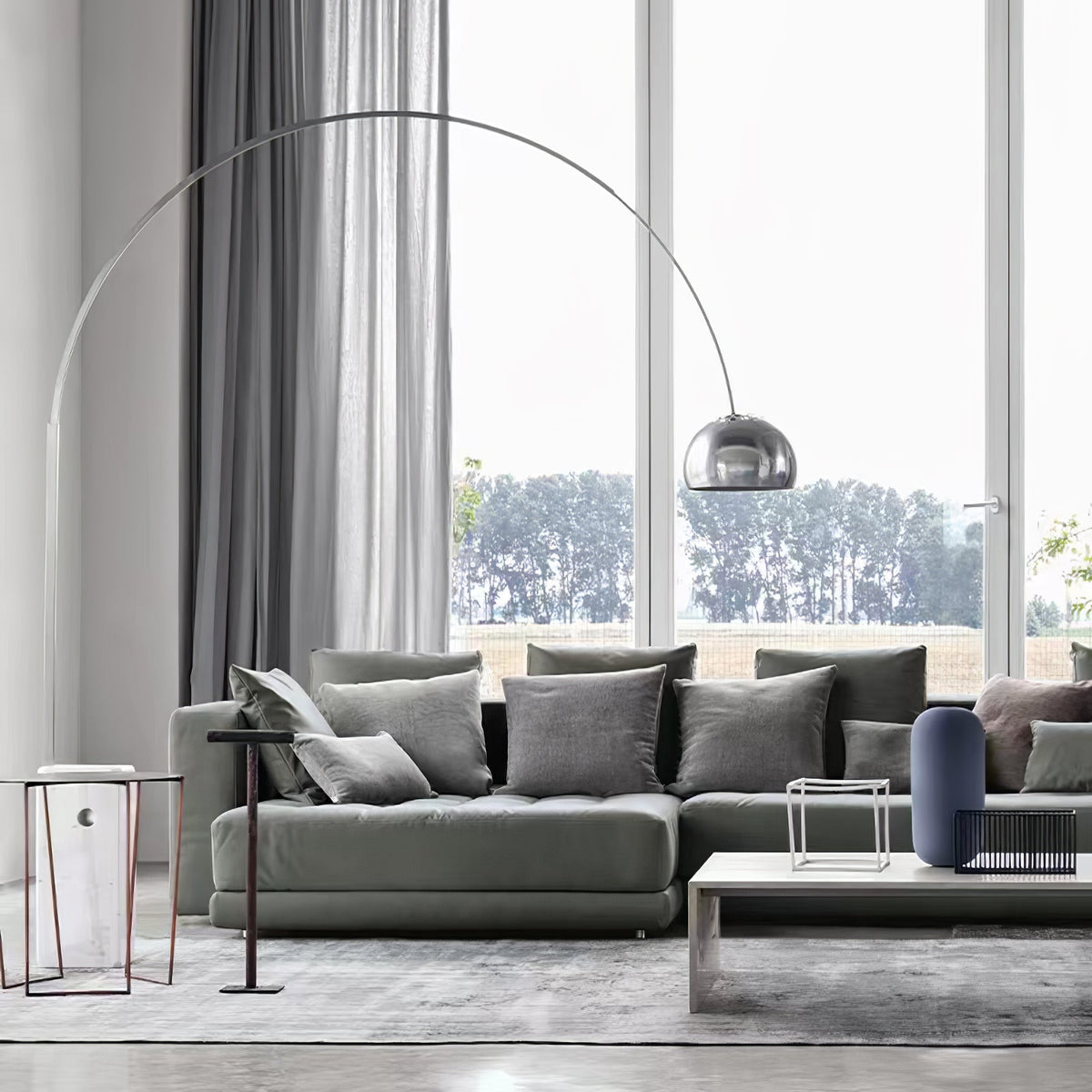 Viraelielle Floor Lamp