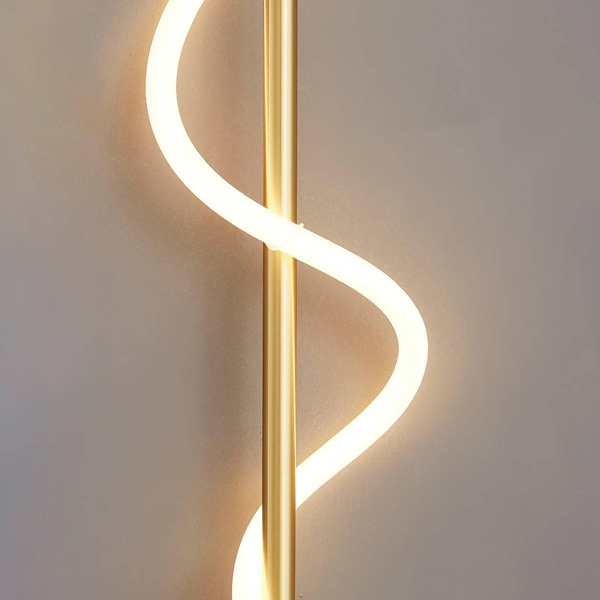 Fidora Sculptural Brass Silicone Wall Lamp