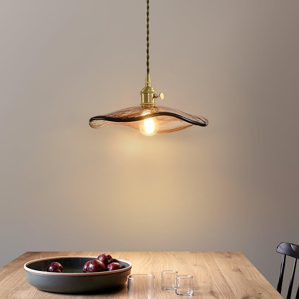 Hildes Art Flower Petal Swag Brass Glass Pendant Light