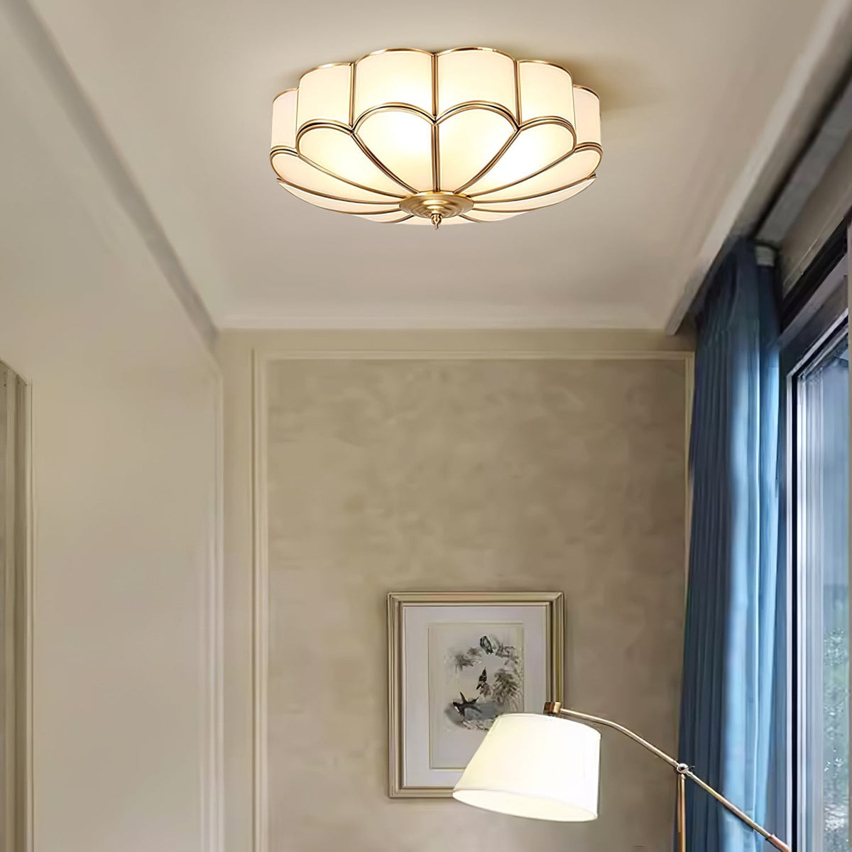 Feina Flower Shape Glass Flush Mount Ceiling Light