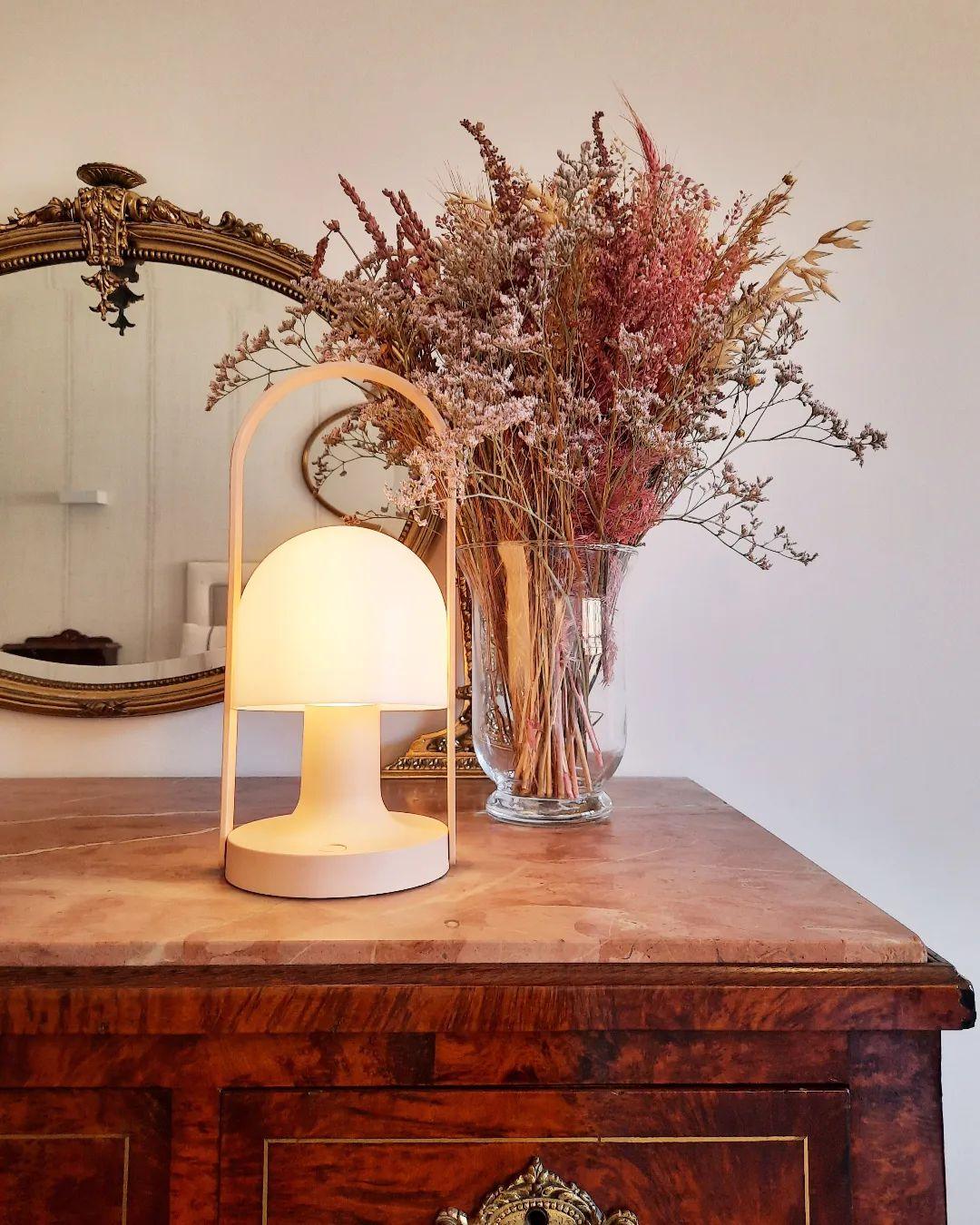 Nerys Scandinavian Table Lamp