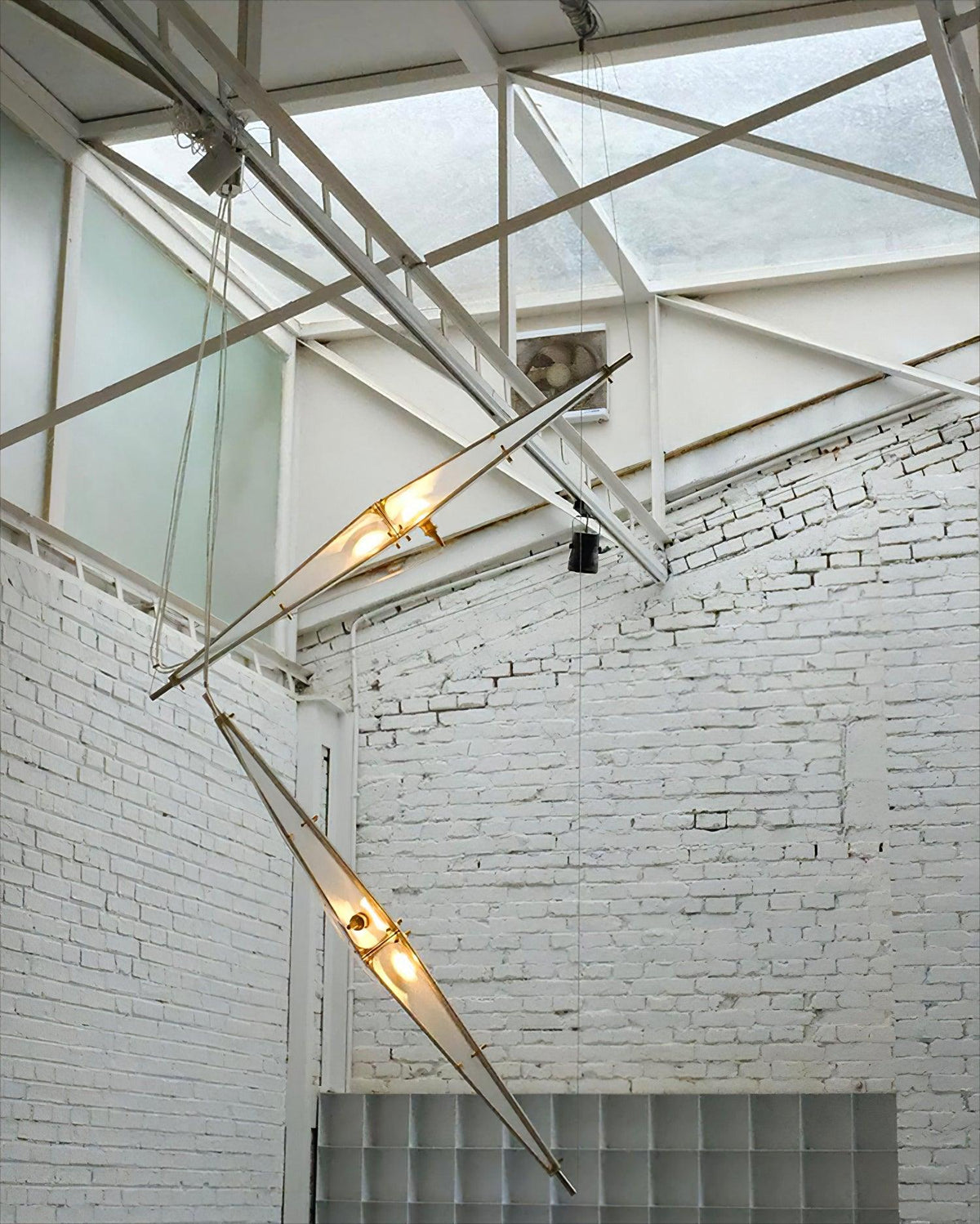 Adan Modern Minimalist Art Pendant Lamp