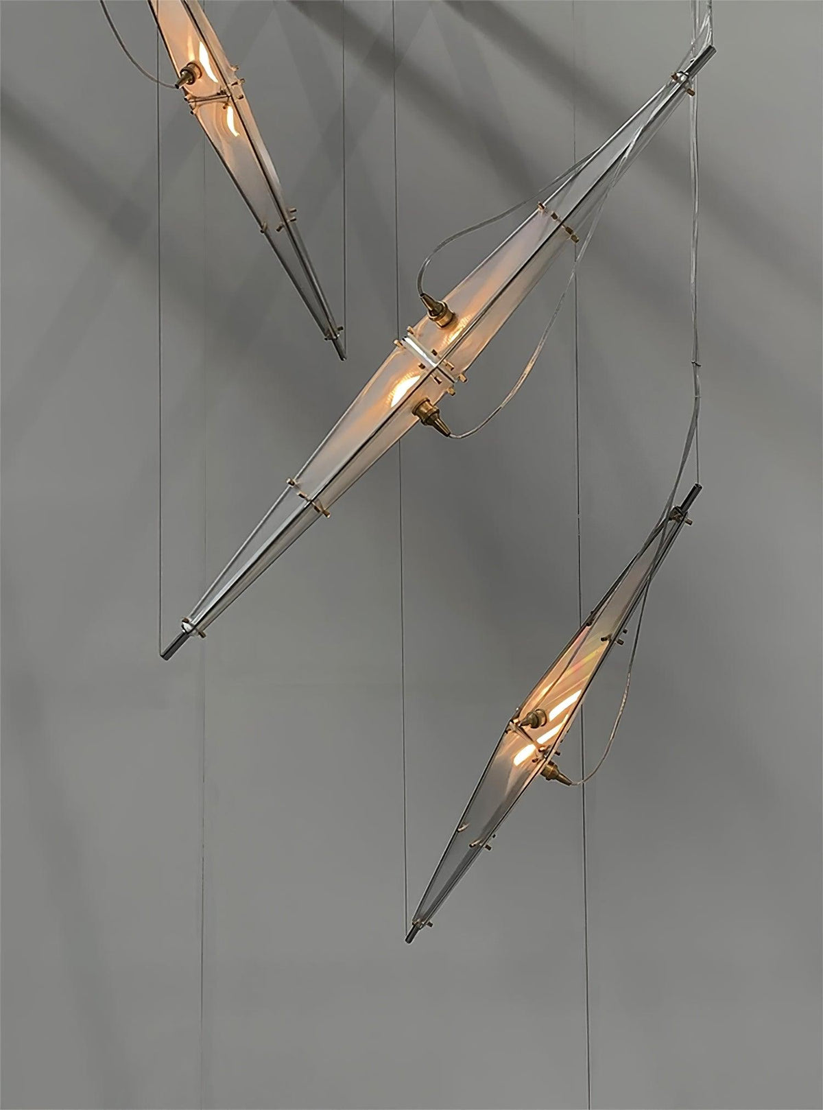 Adan Modern Minimalist Art Pendant Lamp