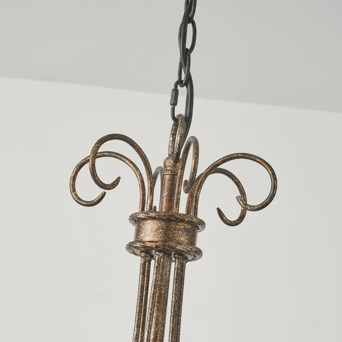 Rivoelle Chandelier