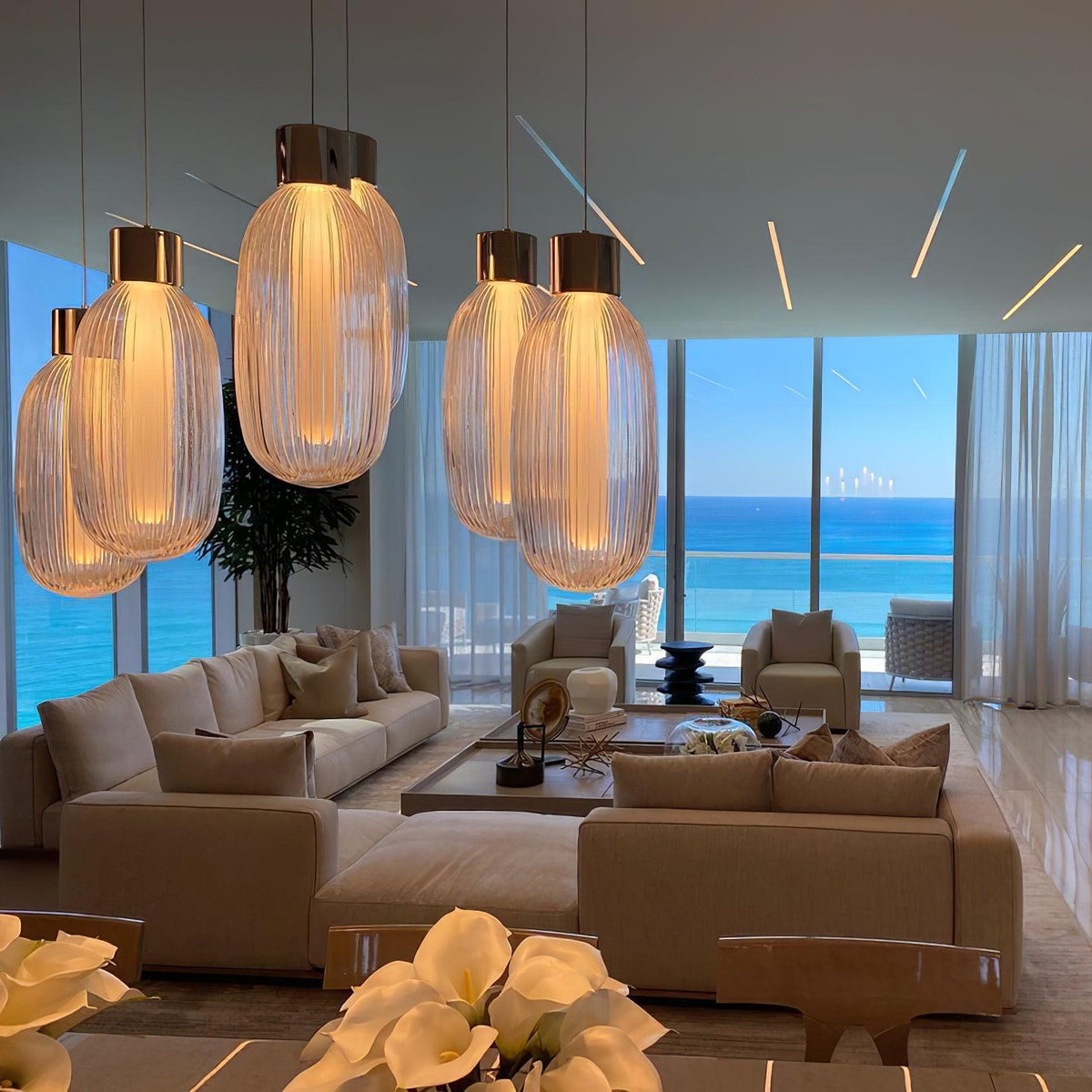 Elaro Aluminum Classic Pendant Lamp