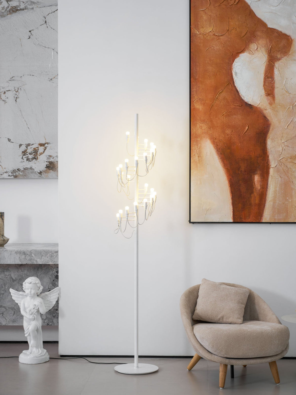 Olliryra Sculptural Steel Floor Lamp