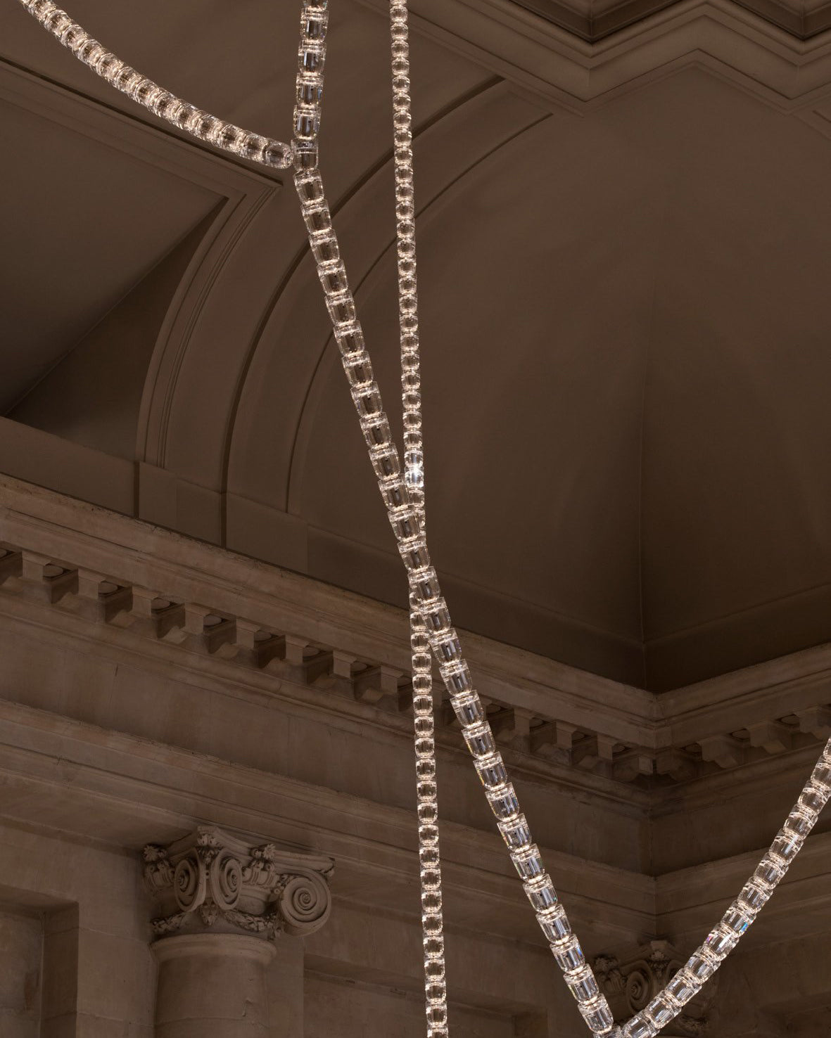 Elyisaine Chandelier Crystal Gold LED 3-Line