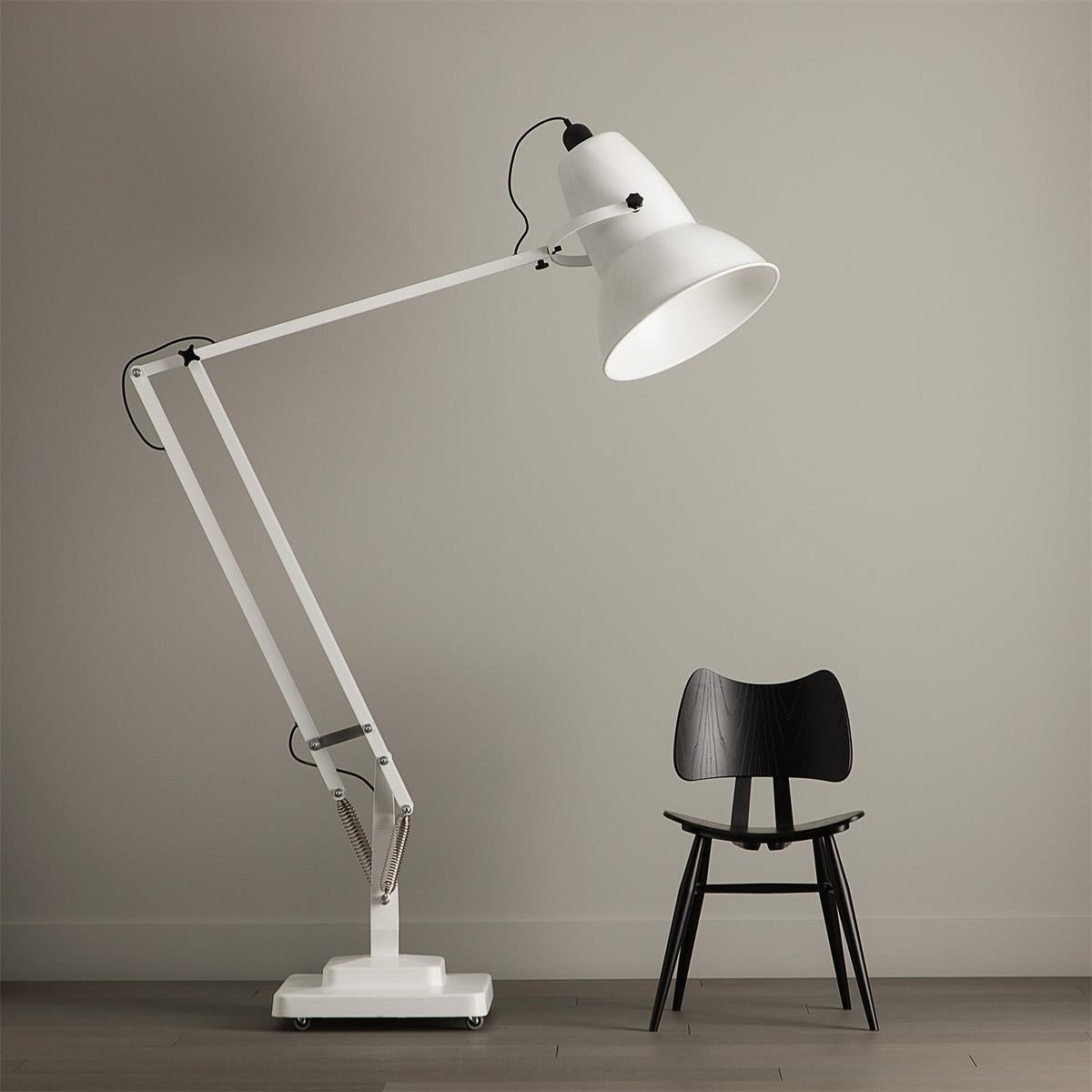 Miriselia Floor Lamp
