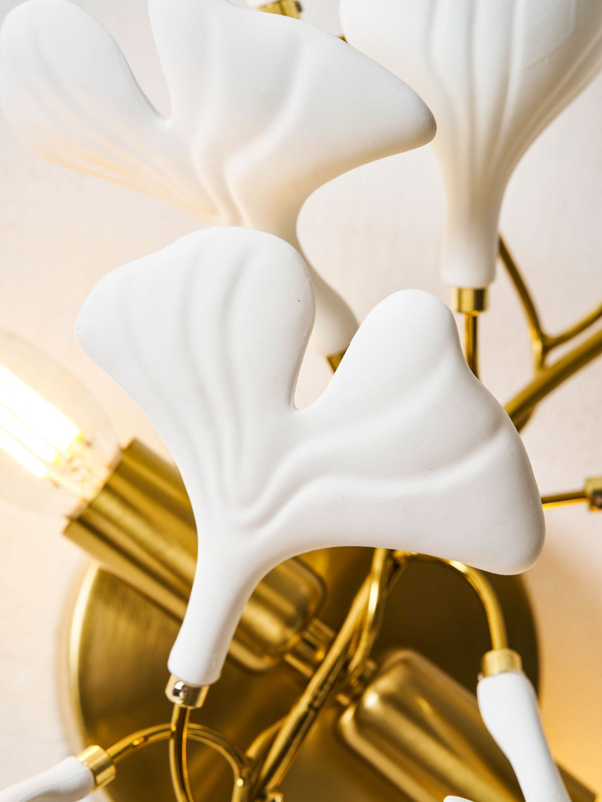 Higus Gingko Flowers Indoor Wall Light
