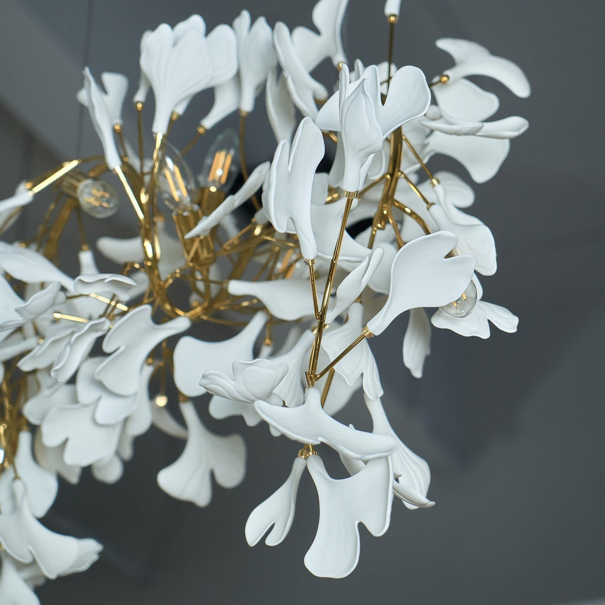 Ririxel Pendant Lamp Gingko Ceramic Petals Gold