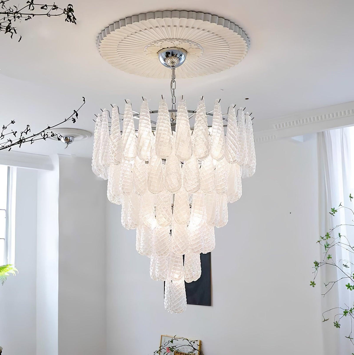 Zemaryra Glass Chandelier