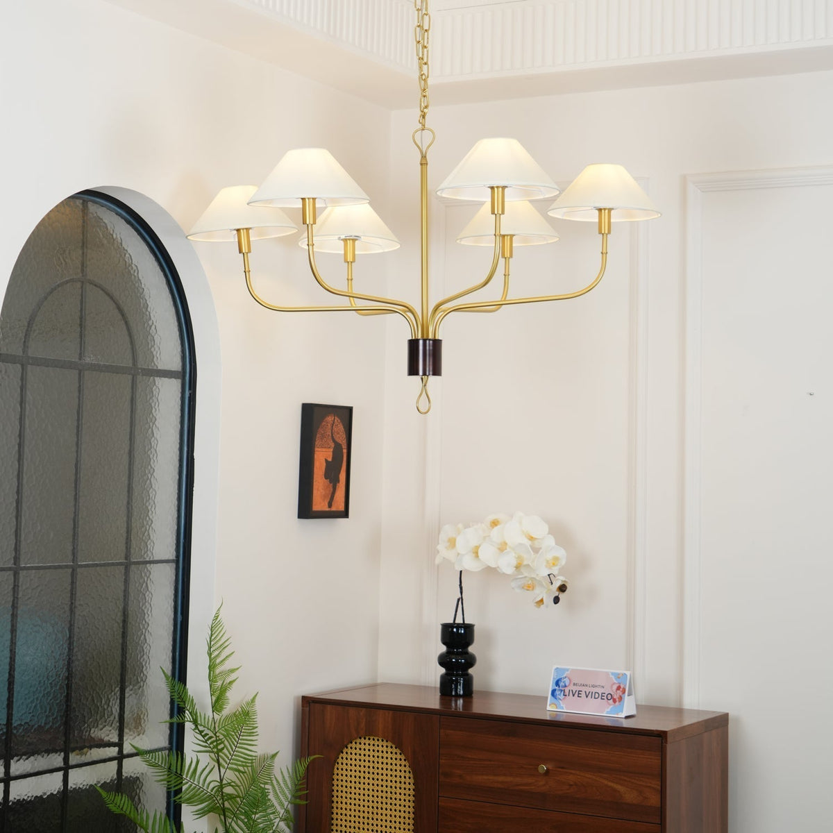 Bilt Classic Brass Tail Chandelier