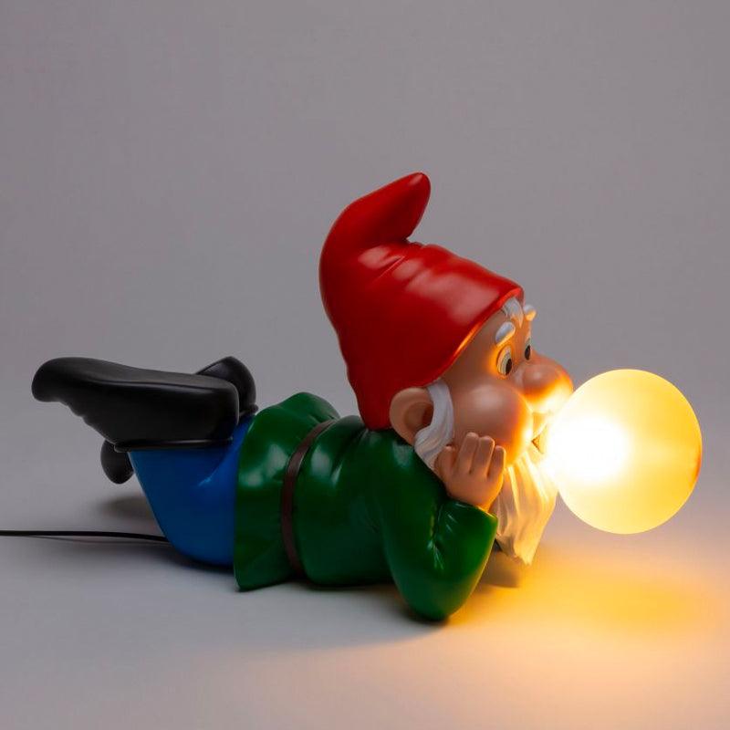 Brisa Resin Playful Table Lamp
