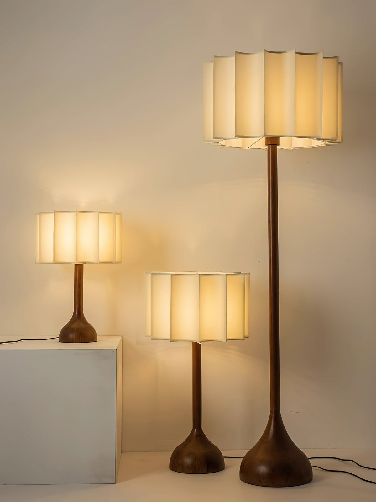 Bexi Minimalist Wood Floor Lamp