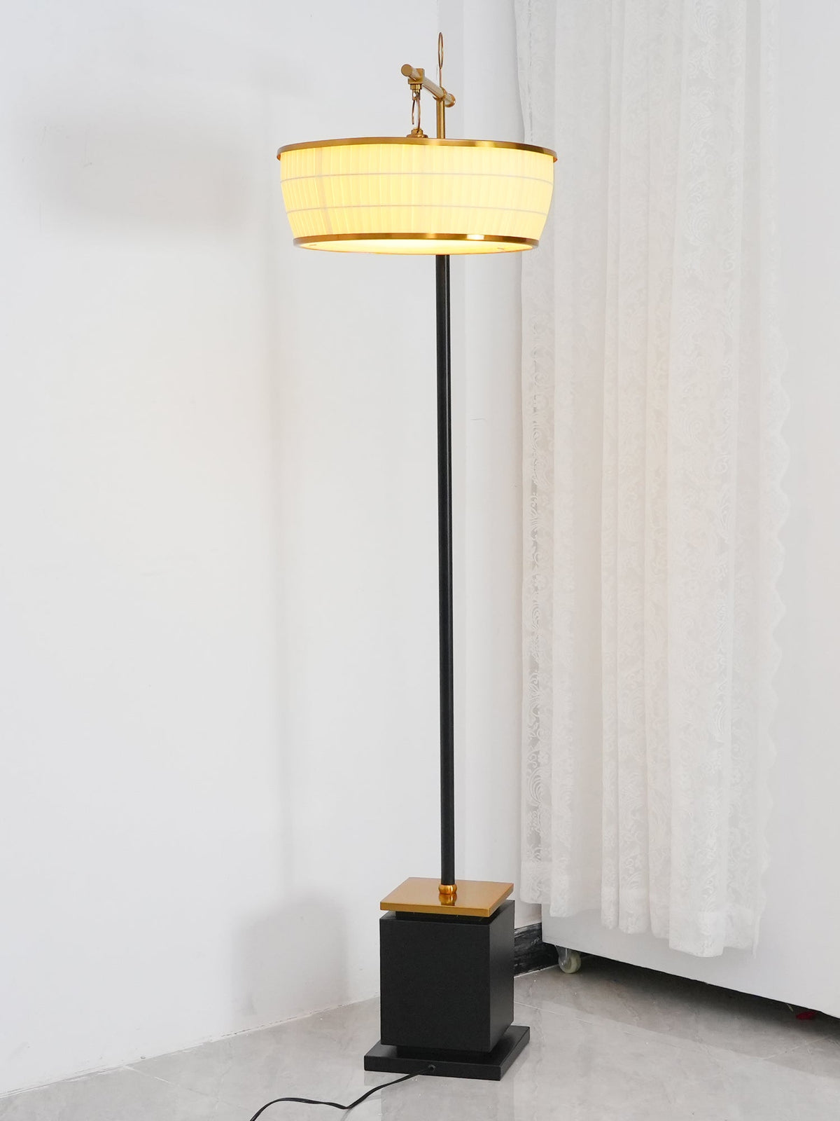 Socor Modern Fabric Floor Lamp