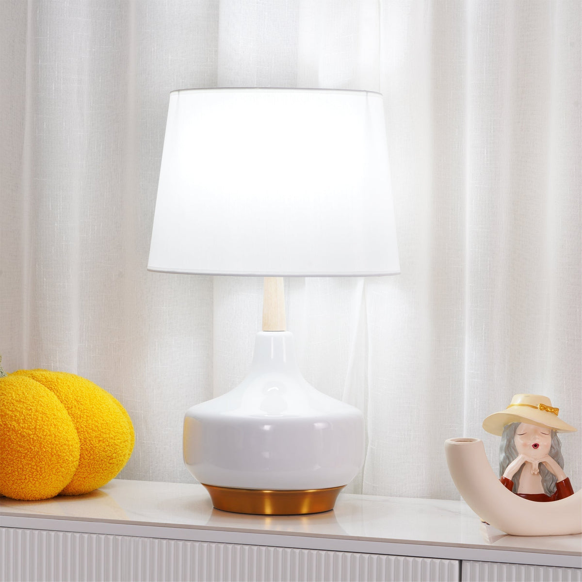 Lennon Minimalist Resin Table Lamp