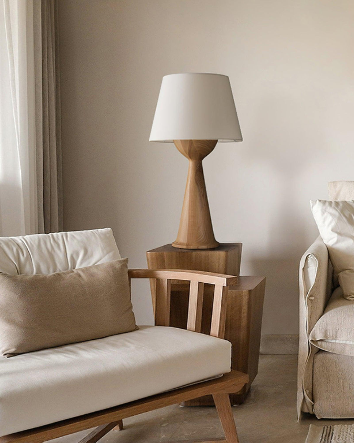 Tempo Vintage Wood Table Lamp