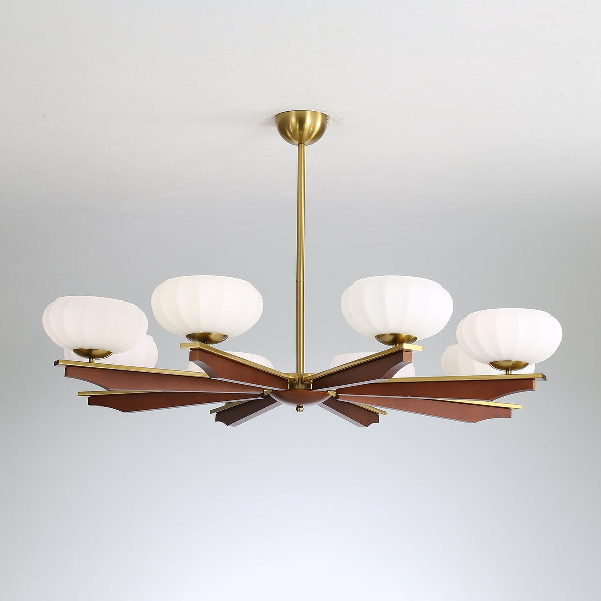 Uzoror Traditional Elegance Vintage Wood Chandelier