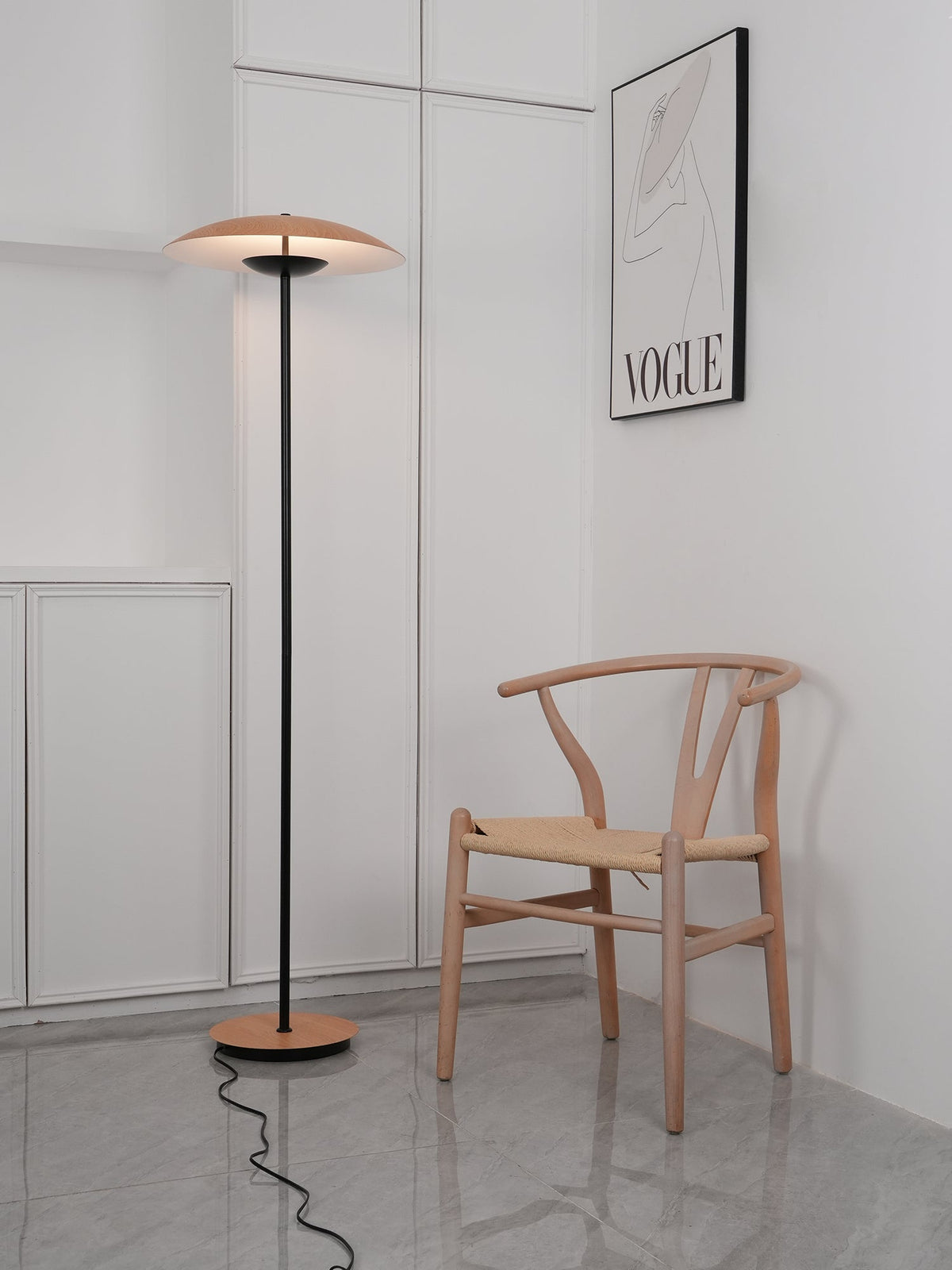 Ferinira Aluminum Minimalist Floor Lamp