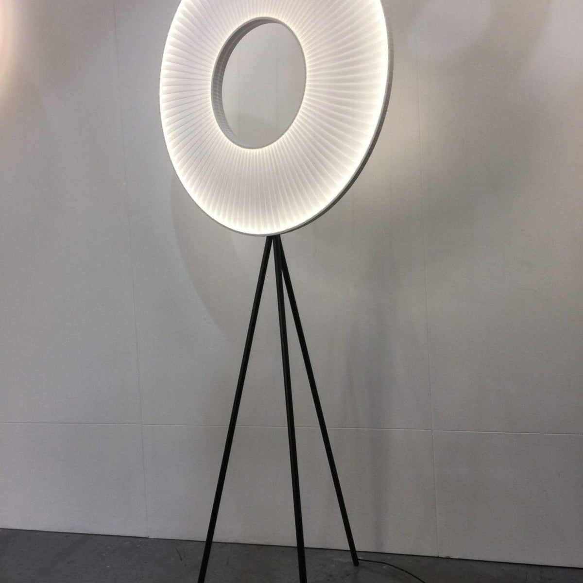 Helen Modern Floor Lamp