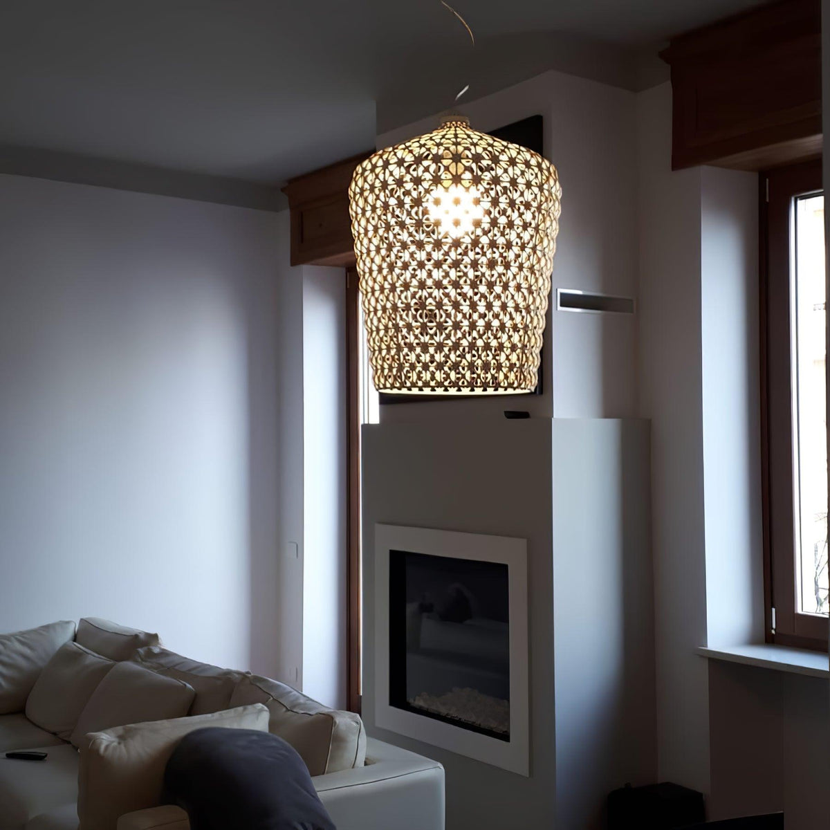Avnoran Premium Nordic Art Plastic Pendant Lamp