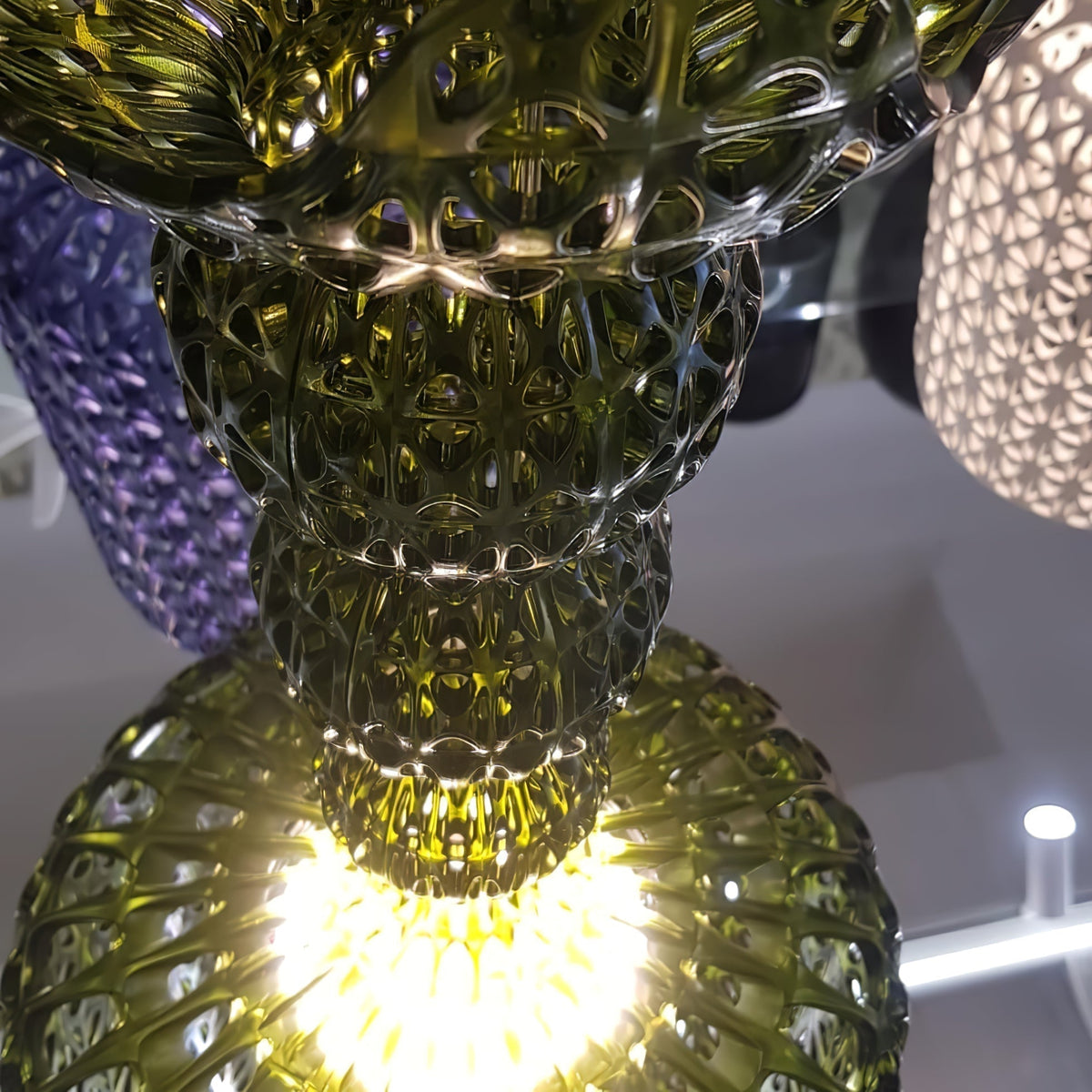 Lilah Acrylic Luxury Table Lamp