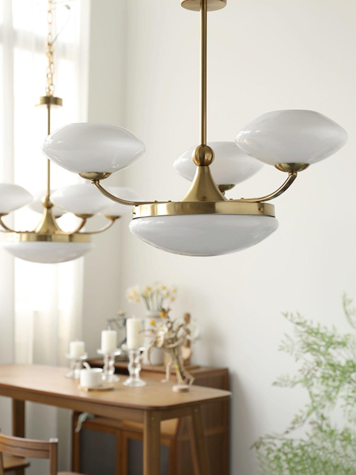Velaira Classic Glass Chandelier