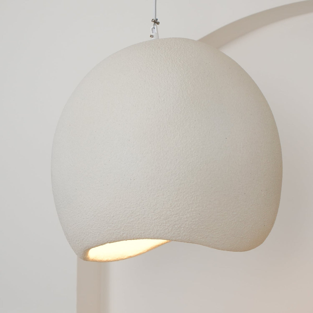 Reloza Modern Minimalist Resin Pendant Light