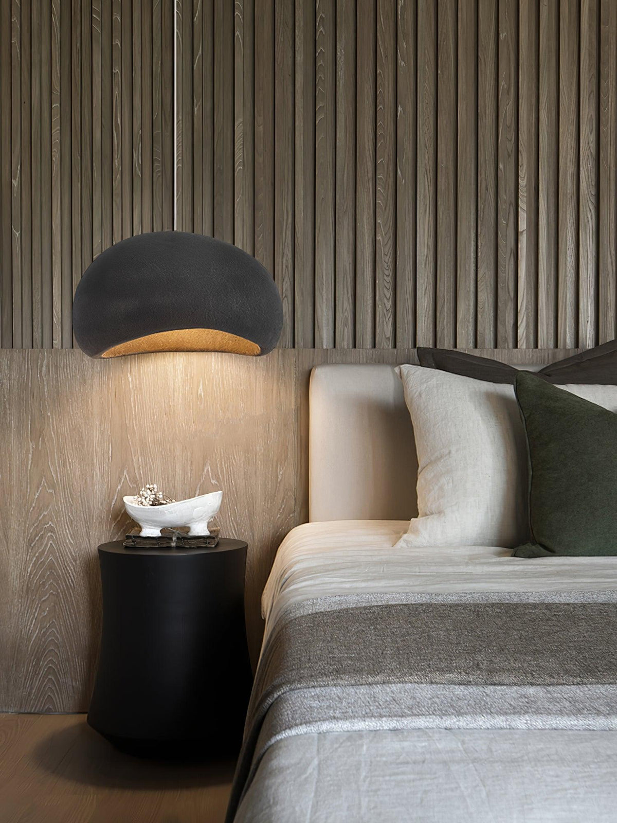 Elyndra Artistic Retro Pendant Lamp