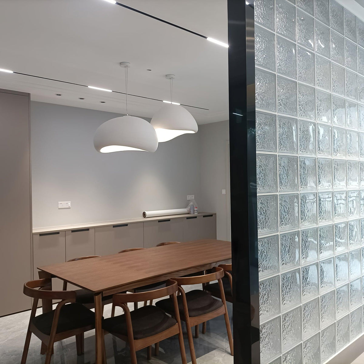 Avenuielle Cloud Pendant Light