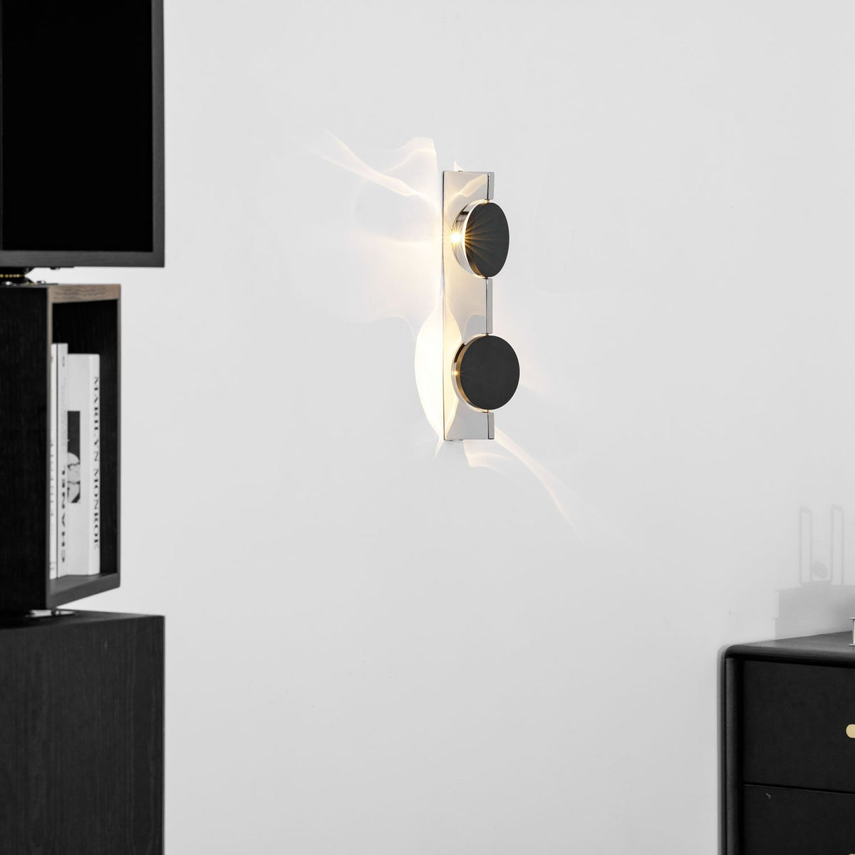 Wijo Kinetic Shadow Indoor Wall Light