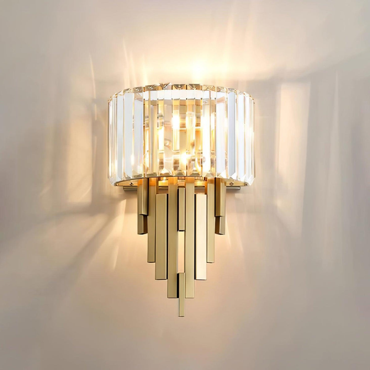 Voveliel Postmodern Luxury Crystal Glass Wall Lamp