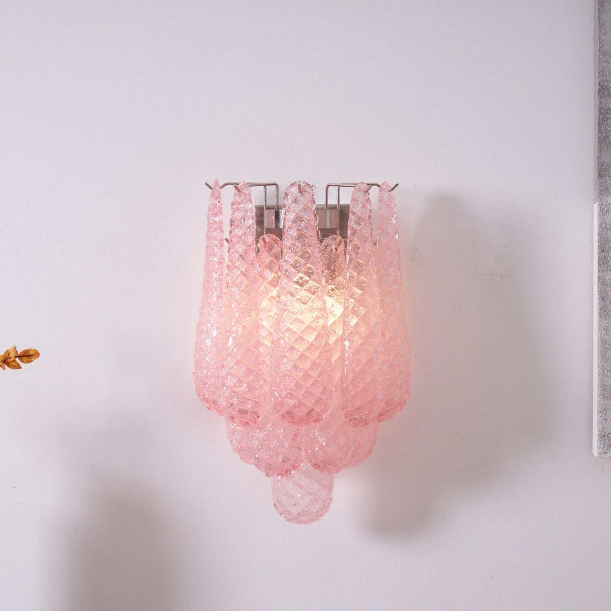 Liorelaria Wall Lamp Pink Teardrop Glass Floral Artistic
