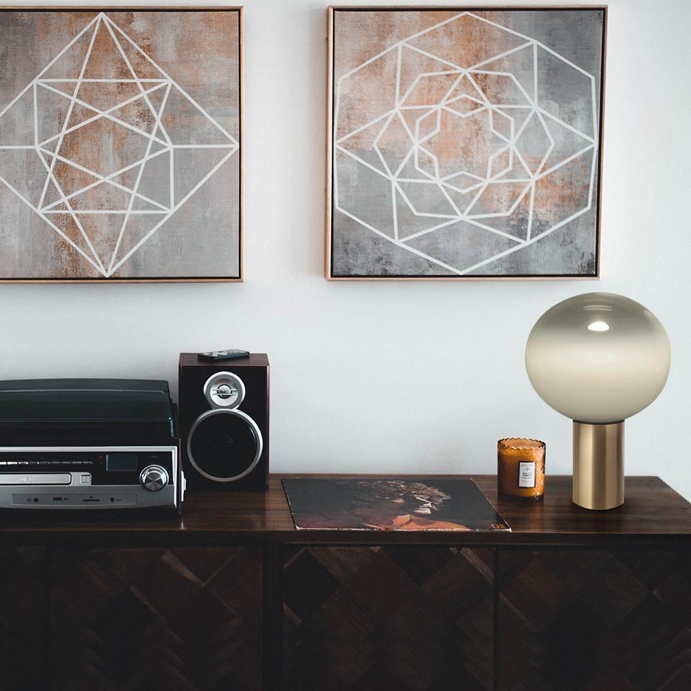 Insken Glass Classic Table Lamp