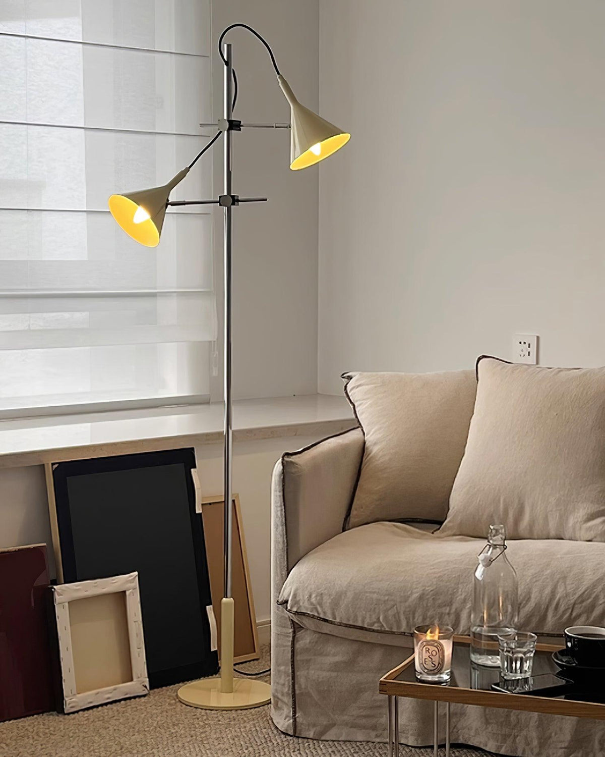 Elys Modern Floor Lamp