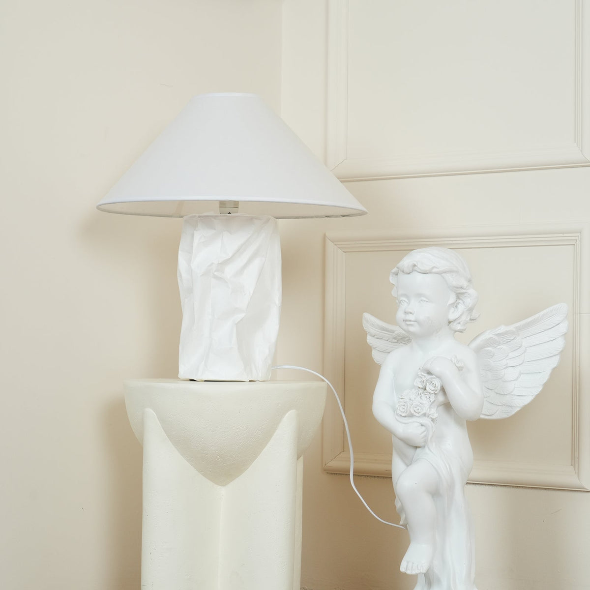 Lalemu Paper Artistic Table Lamp
