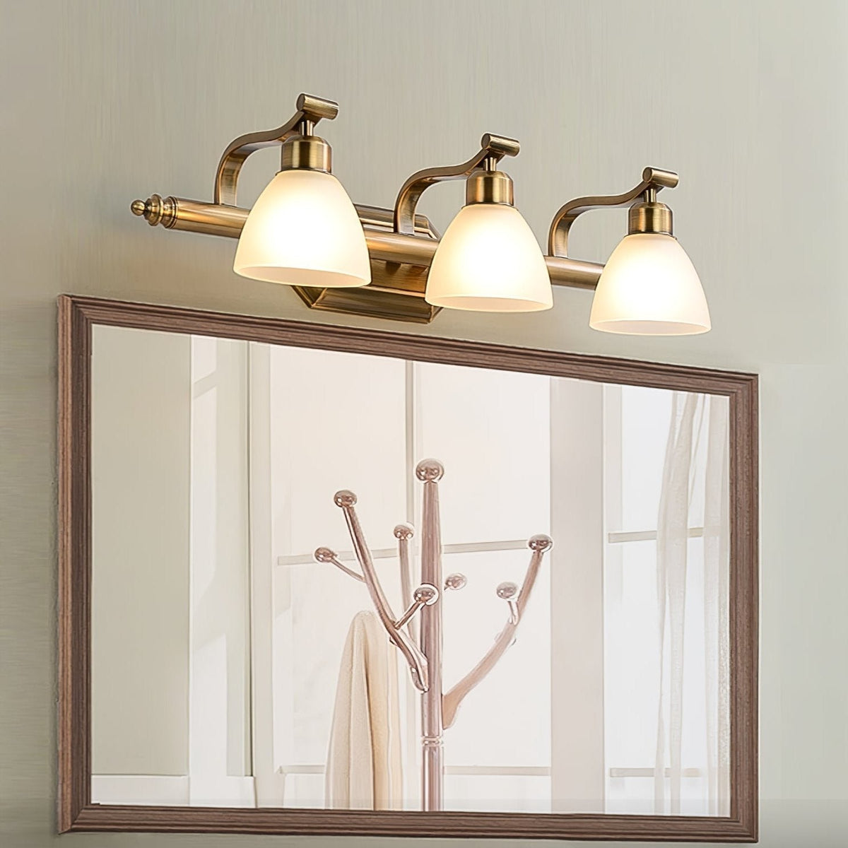 Colaeus Classic Art Bath Glass Wall Light