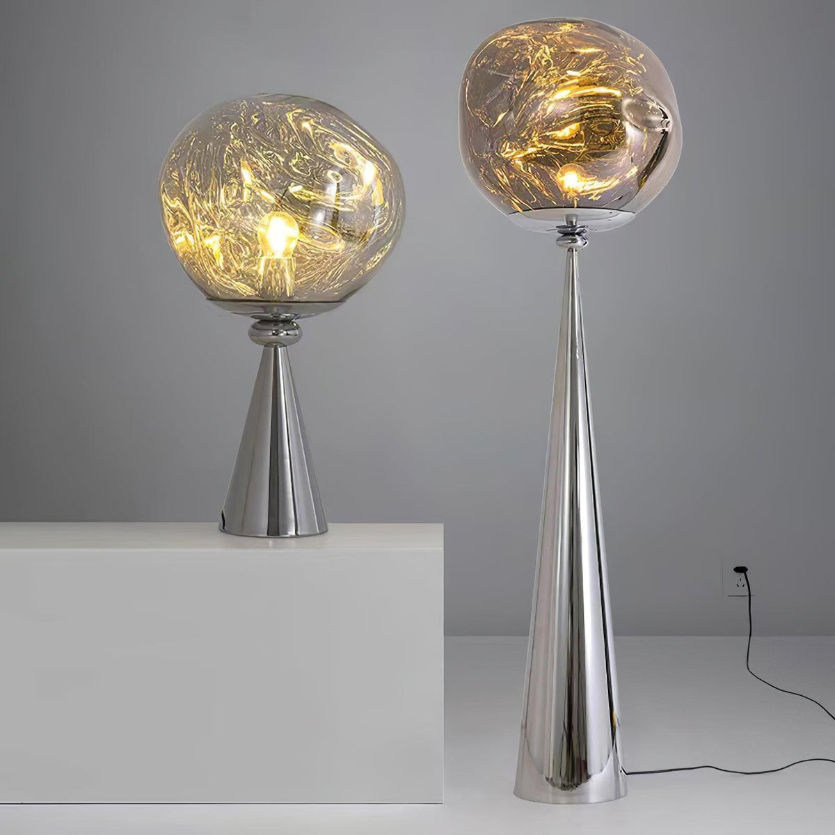Unoril Artisan PVC Desk Lamp