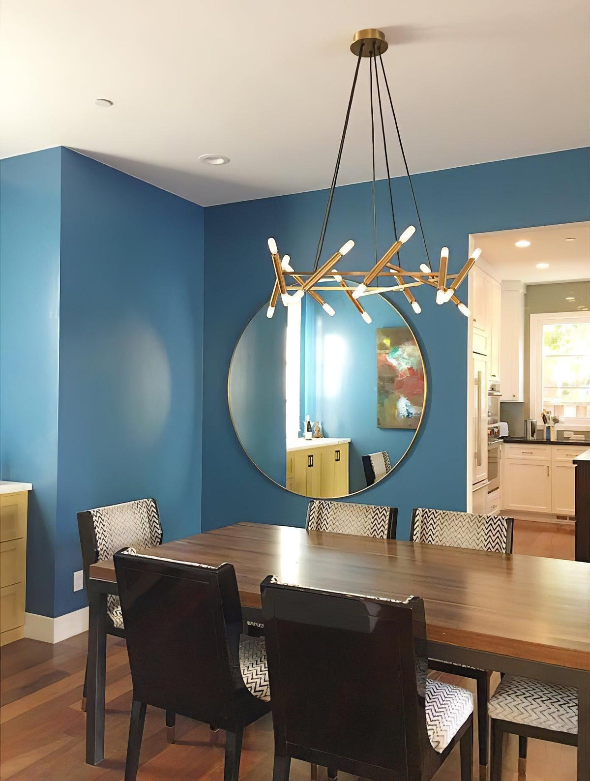 Soliriel Modern Brass Chandelier