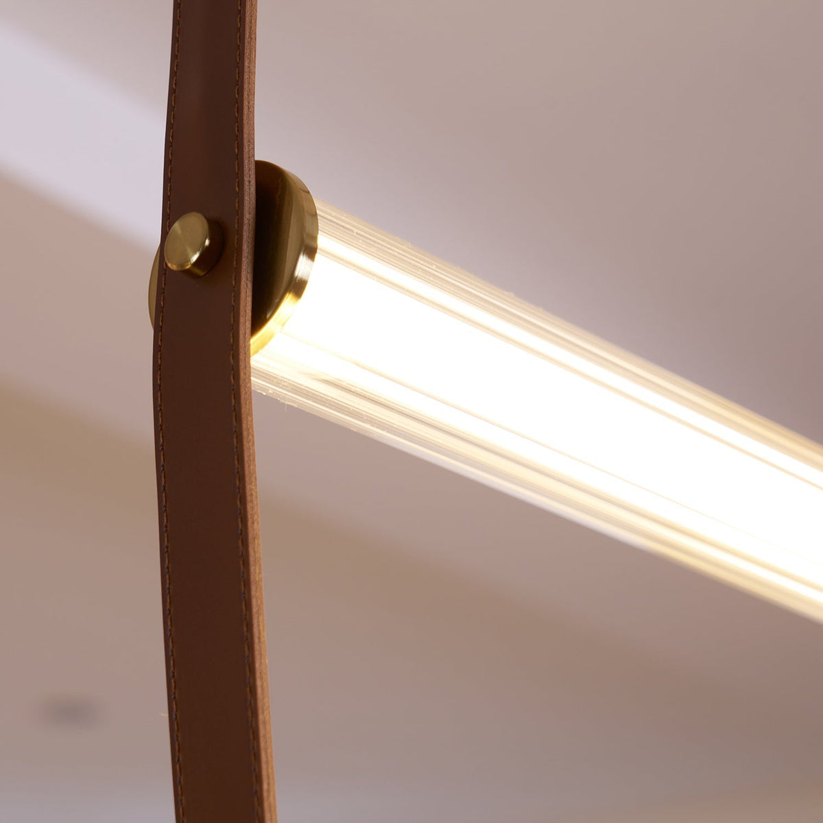 Romilly Pendant Lamp Tracer Belt