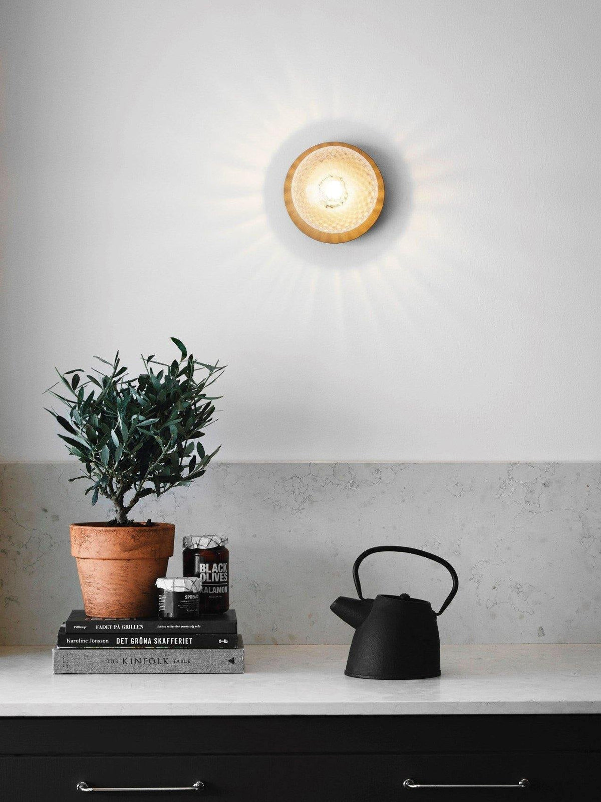 Irinor Premium Nordic Art Brass Wall Lamp