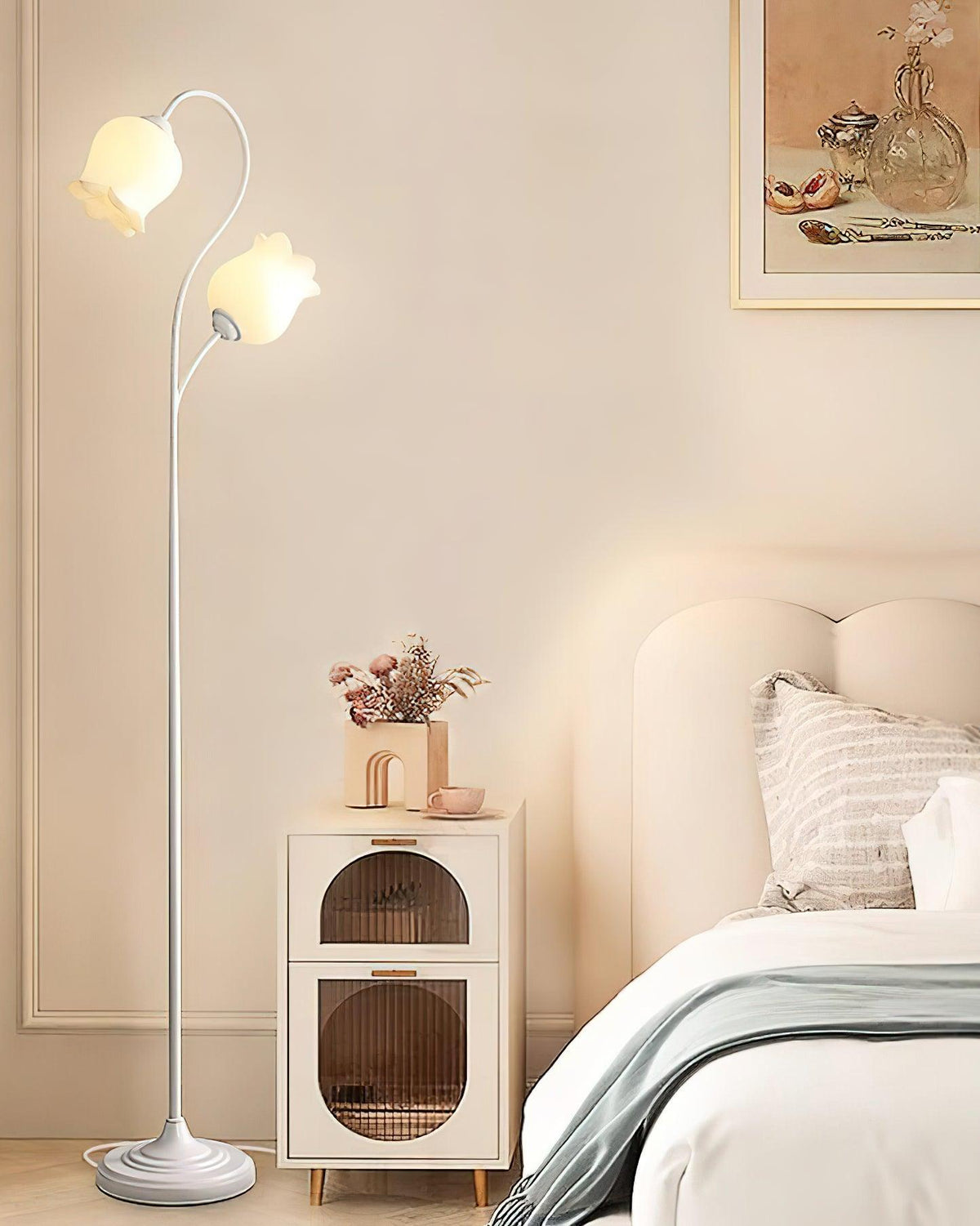 Zevelil Floral Floor Lamp