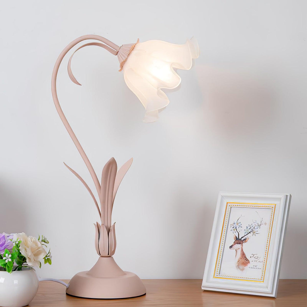 Zorien Acrylic Floral Table Lamp