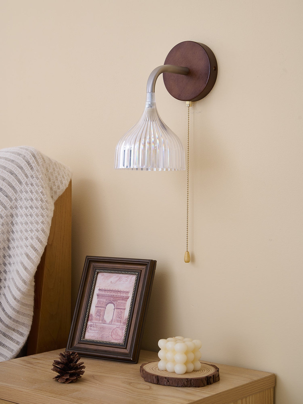 Cimararae Elegance Classic Wood Wall Lamp