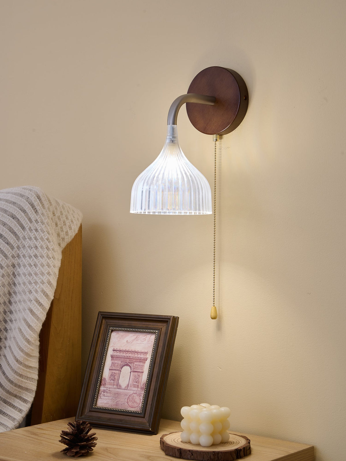 Cimararae Elegance Classic Wood Wall Lamp