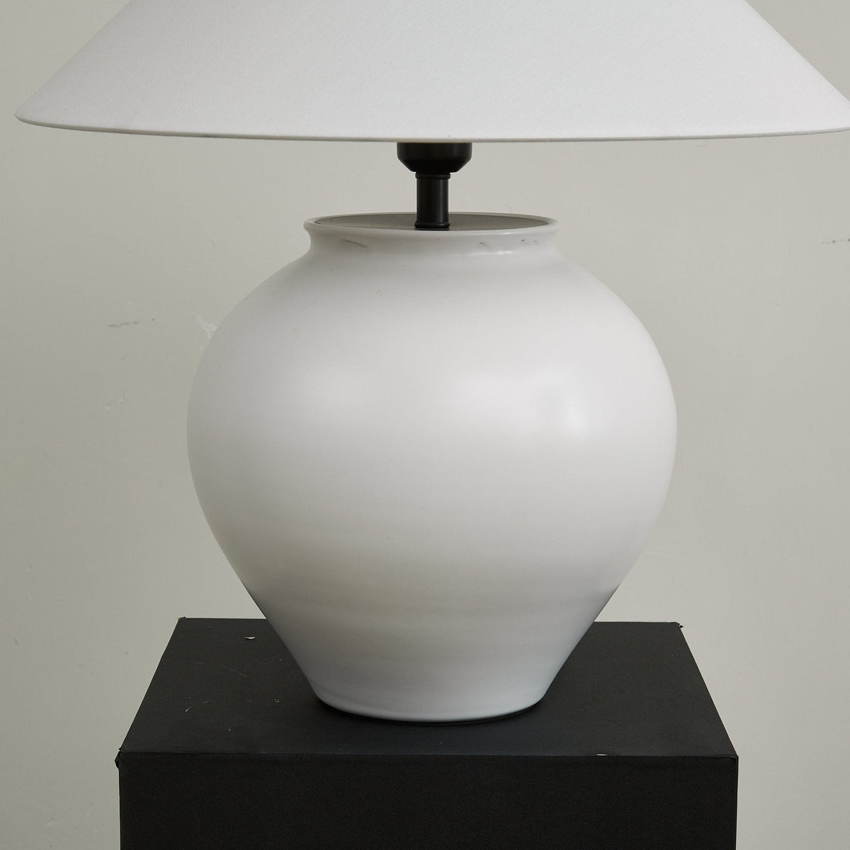 Serinina Classic Fabric Table Lamp